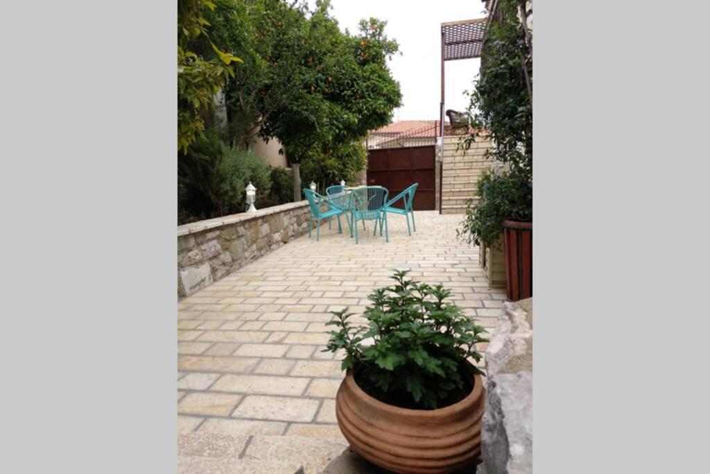 Naupactus Unique Harbor Apartment In A Stone House! Nafpaktos Exterior foto